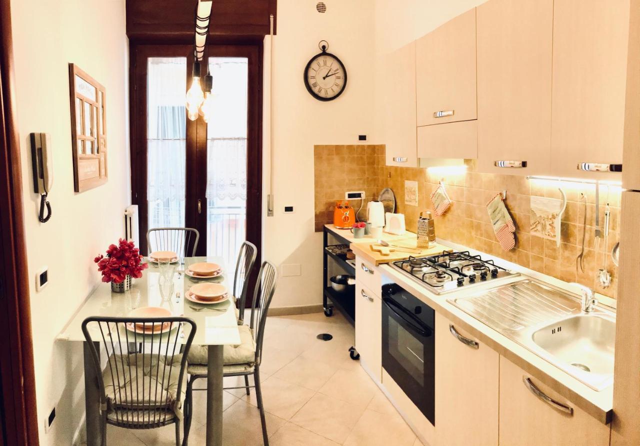 Salerno Historic Center Lovely Flat מראה חיצוני תמונה