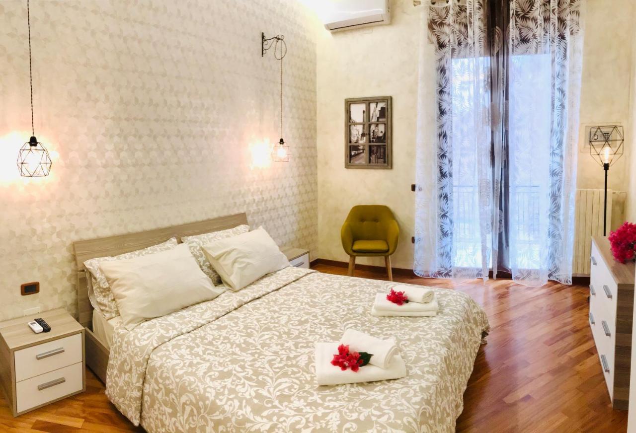 Salerno Historic Center Lovely Flat מראה חיצוני תמונה