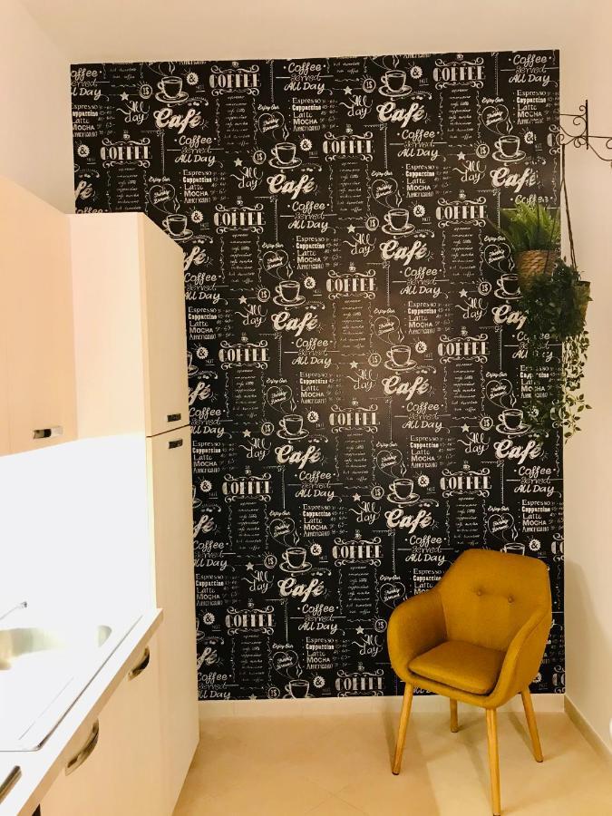 Salerno Historic Center Lovely Flat מראה חיצוני תמונה